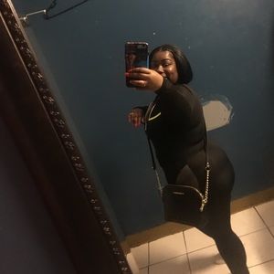 Meet your Posher, Kaziah